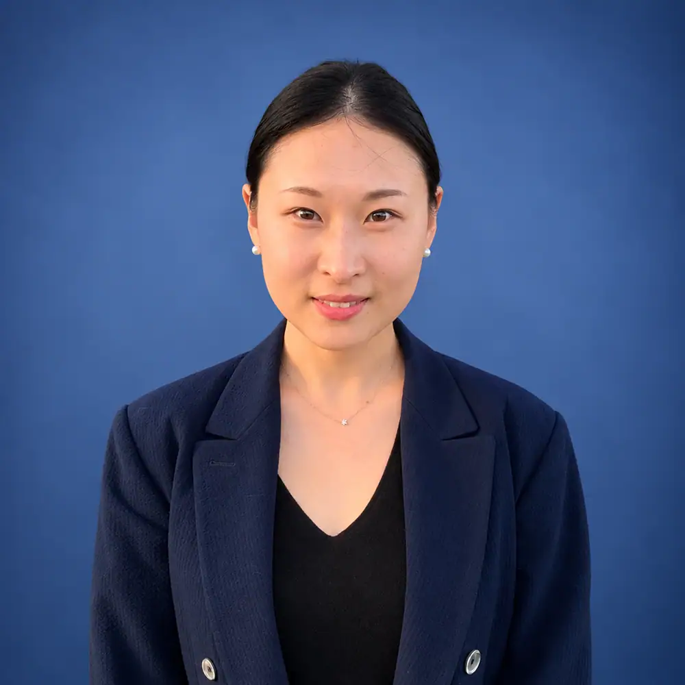 Kyung Hwang